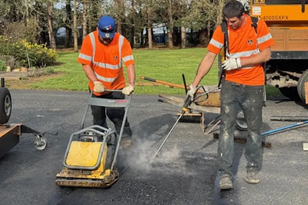 Asphalt Seal Coating in Vancouver WA Asphalt Seal Coating in Vancouver WA